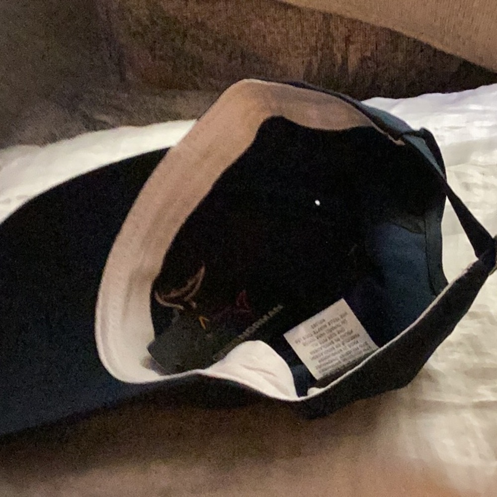 ๐NWT Greg Norman Brand New With Tags Hat One Size Fits All Makes Perfect Gift ๐ - Picture 7 of 8